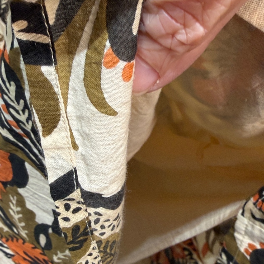 Jude Connolly Roxie Floral Button-Front Midi Dress in size XS with gold buttons - Picture 8 of 11